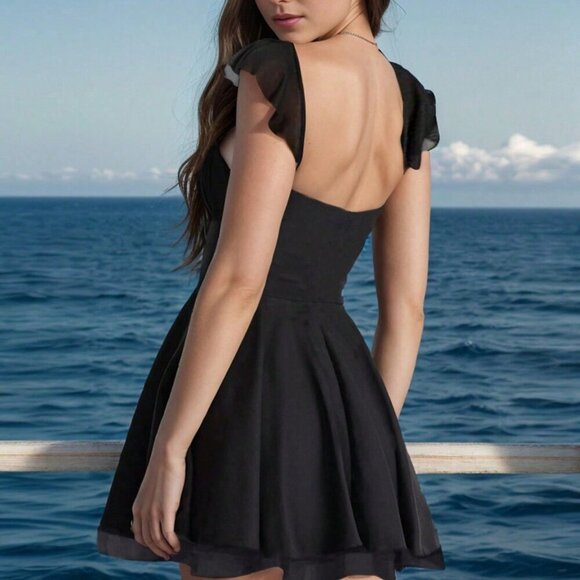 Black Casual Women's Square Neckline Pleated Patchwork Ruffle Hem Dress - Picture 3 of 4